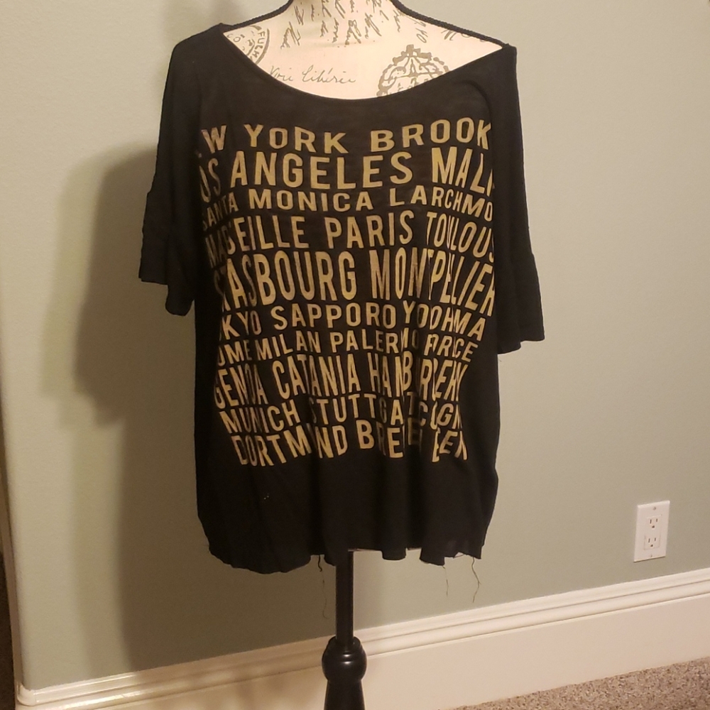 HIP T shirt